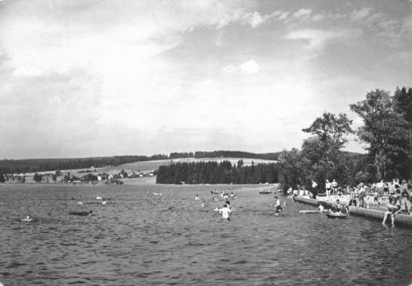 17-104 (prošlá poštou 6. 7. 1964)