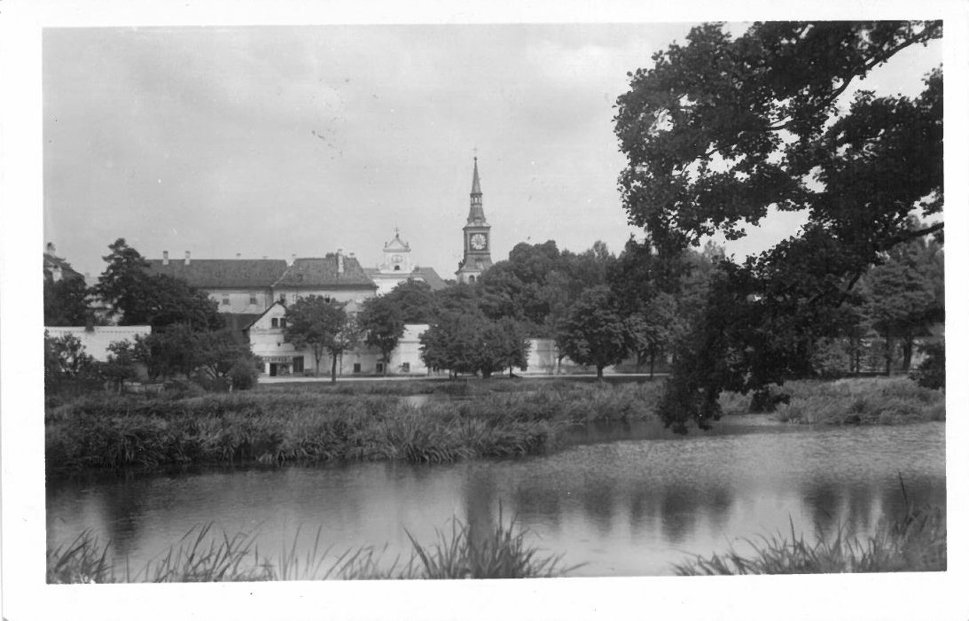 07-144 (prošlá poštou 16. 8. 1938)