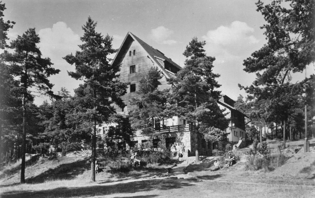 18-Rs-047 (vydána 1954)