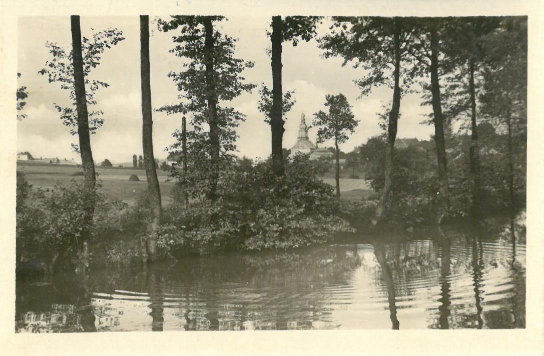 03-006 (prošlá poštou 4. 8. 1951)